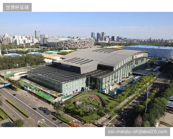 当体育场馆选择运营外包，器材全生命周期的安全与维护责任究竟由谁承担？